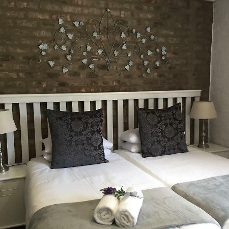 The Georgian Self-Catering Guest Suites George Bagian luar foto