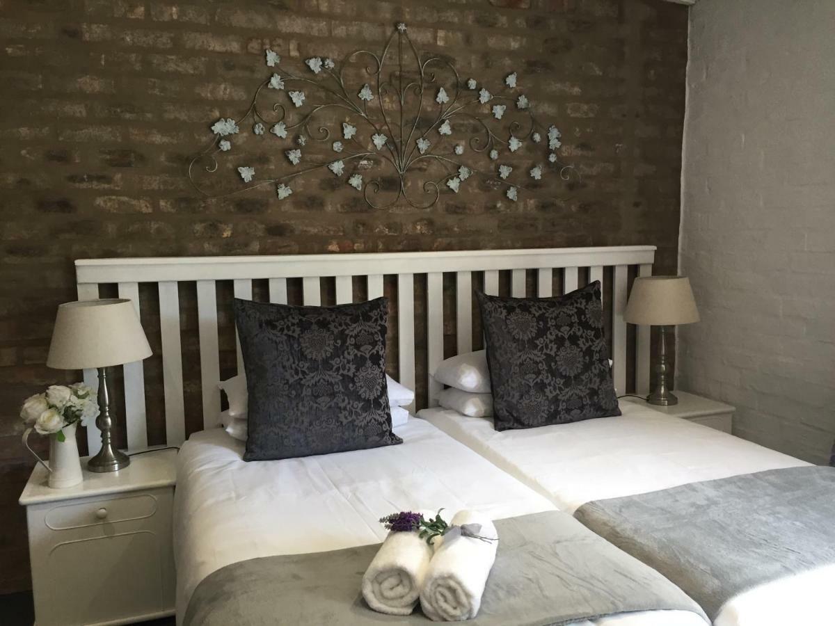 The Georgian Self-Catering Guest Suites George Bagian luar foto